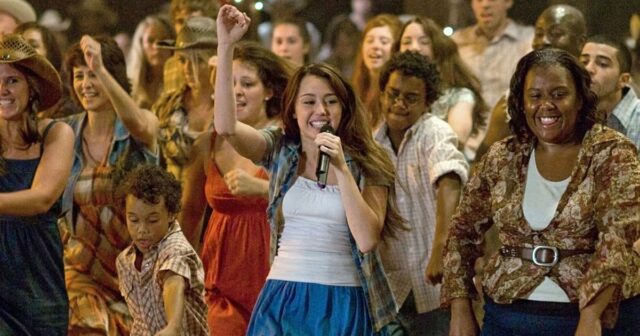 Dançarina infantil de 'Hannah Montana: The Movie' revela pagamento residual 'nada ruim'
