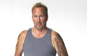 Darrell Sheets, estrela de Storage Wars, morre em suicídio de choque A estrela de Storage Wars, Darrell Sheets, morreu por suicídio aos 67 anos; visto em 2010