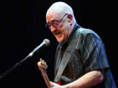 Dave Mason, cofundador da Traffic, morre aos 79 anos Phil Collins, Oasis, Wu-Tang Clan