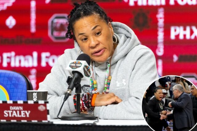 Dawn Staley: Geno Auriemma não entrou em contato após acalorada discussão de aperto de mão
