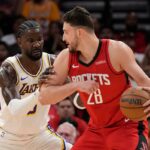 Deandre Ayton foi expulso no jogo 4 quando o Lakers desabou contra o Rockets