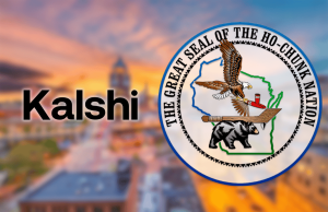 Juiz federal permite que Ho-Chunk Nation processe as principais reivindicações do processo de apostas Kalshi Selo da nação Kalshi e Ho-Chunk sobre o horizonte de Wisconsin, representando a disputa legal dos mercados de previsão entre reguladores federais e autoridades tribais