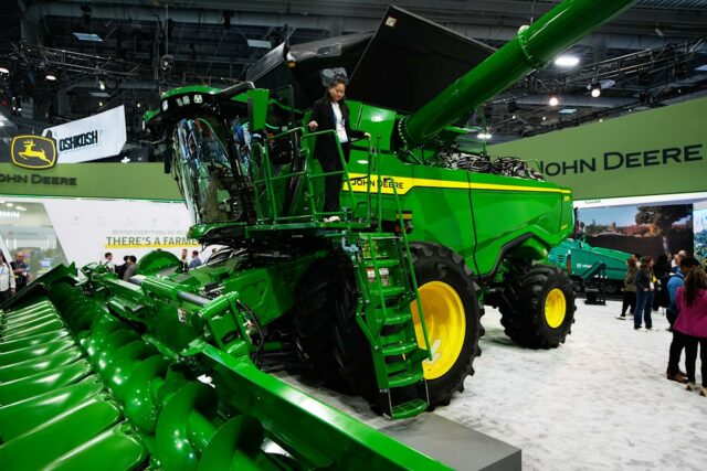 Deere & Co concorda em pagar US$ 99 milhões para resolver processo de ‘direito de reparo’
