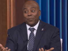 Depois de defender os imigrantes, Charles Barkley fala sobre o Irã, a missão lunar Artemis II e Pam Bondi no ‘SNL’ March Madness Opener Depois de defender os imigrantes, Charles Barkley fala sobre o Irã, a missão lunar Artemis II e Pam Bondi no 'SNL' March Madness Opener