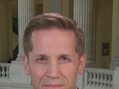 Deputado republicano McCormick: Alguns haitianos deveriam perder o TPS, mas outros não Deputado republicano McCormick: Alguns haitianos deveriam perder o TPS, mas outros não