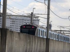 Detik-detik Petugas Damkar Selamatkan 10 Orang Terjebak Lift MRT Lebak Bulus karena Listrik Mati Detik-detik Petugas Damkar Selamatkan 10 Orang Terjebak Lift MRT Lebak Bulus karena Listrik Mati