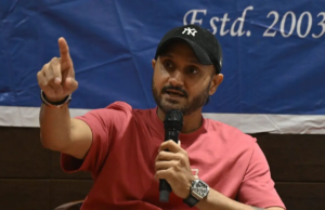 Devemos jogar em campos melhores para salvar o críquete de teste: Harbhajan Devemos jogar em campos melhores para salvar o críquete de teste: Harbhajan