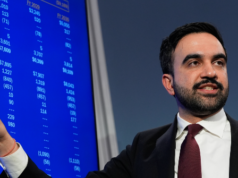 Dia do Imposto: Prefeito Mamdani anuncia o primeiro plano de ‘Taxar os Ricos’ em Nova York Dia do Imposto: Prefeito Mamdani anuncia o primeiro plano de 'Taxar os Ricos' em Nova York