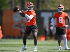 Dillon Gabriel aborda competição com Shedeur Sanders e Deshaun Watson Dillon Gabriel commented on the Browns QB competition.