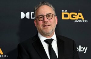 Directors Guild estende contrato do diretor executivo Russell Hollander até 2029 Acordo AMPTP WGA