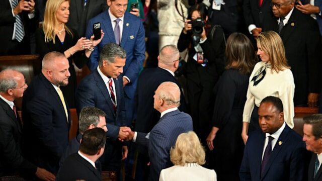 Discurso histórico do rei Carlos ao Congresso dos EUA
