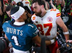 Disney busca US$ 10 milhões para comerciais do Super Bowl, mas os anunciantes recuam (EXCLUSIVO) Disney busca US$ 10 milhões para comerciais do Super Bowl, mas os anunciantes recuam (EXCLUSIVO)