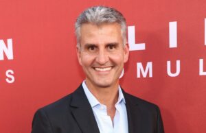 Disney espera demitir até 1.000 funcionários Disney espera demitir até 1.000 funcionários