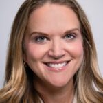 Disney promove April Carretta como vice-presidente executiva de comunicações e executiva para liderar relações públicas de Dana Walden