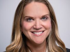 Disney promove April Carretta como vice-presidente executiva de comunicações e executiva para liderar relações públicas de Dana Walden Disney promove April Carretta como vice-presidente executiva de comunicações e executiva para liderar relações públicas de Dana Walden