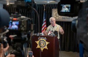 Distração ‘enorme’ do xerife Nanos no caso Nancy Guthrie: ex-agente do FBI Distração 'enorme' do xerife Nanos no caso Nancy Guthrie: ex-agente do FBI