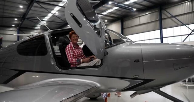 Doação política altíssima: Hanson atinge os céus com presente de jato particular
