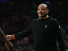 Doc Rivers pronto para encerrar a carreira de treinador da NBA após o desastre do Bucks: ‘Acabei’ O técnico do Milwaukee Bucks, Doc Rivers, reage contra o Philadelphia 76ers no terceiro quarto na Xfinity Mobile Arena.