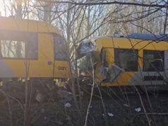 Dois comboios batem de frente na Dinamarca Dois comboios batem de frente na Dinamarca