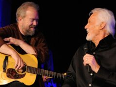 Don Schlitz, venerado compositor por trás de ‘The Gambler’, ‘Forever and Ever, Amen’, ‘When You Say Nothing at All’ e outros clássicos country, morre aos 73 anos Don Schlitz, venerado compositor por trás de 'The Gambler', 'Forever and Ever, Amen', 'When You Say Nothing at All' e outros clássicos country, morre aos 73 anos