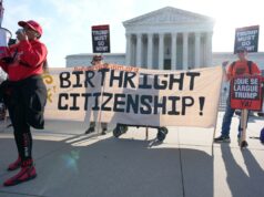 Donald Trump diz que a Suprema Corte deveria basear a decisão no apresentador da Fox News Donald Trump diz que a Suprema Corte deveria basear a decisão no apresentador da Fox News