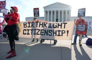 Donald Trump diz que a Suprema Corte deveria basear a decisão no apresentador da Fox News Donald Trump diz que a Suprema Corte deveria basear a decisão no apresentador da Fox News