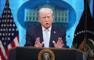 Donald Trump enfrenta novos artigos de impeachment depois que as probabilidades atingiram o máximo histórico Donald Trump enfrenta novos artigos de impeachment depois que as probabilidades atingiram o máximo histórico