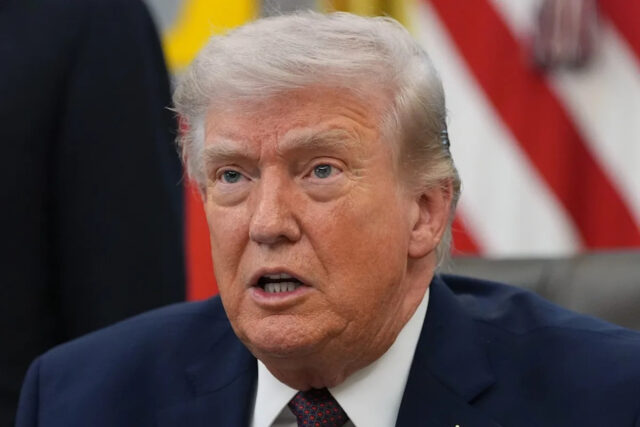 Donald Trump foi realmente levado às pressas para o Hospital Yahoo news home