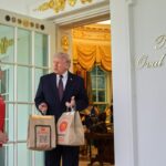 Donald Trump pergunta ao motorista do DoorDash sobre homens praticando esportes femininos