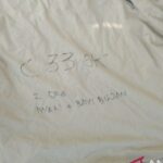 Dramático! Penghuni Apartemen Mediterania Lempar Baju Bertuliskan Sinyal Minta Tolong: Ada Dua Bayi