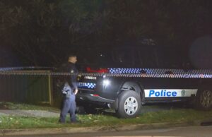 Duas casas atingidas por balas no oeste de Sydney Tiroteio no oeste de Sydney