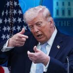 Donald Trump acusou ontem à noite o Irão de “fazer um péssimo trabalho” ao permitir a passagem de navios através do Estreito de Ormuz, apesar do acordo de cessar-fogo.