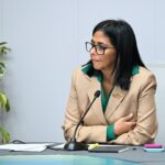 EUA retiram sanções à presidente interina da Venezuela, Delcy Rodríguez