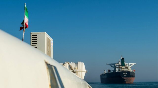 EUA visam refinaria da China na ampla repressão ao petróleo no Irã e sancionam petroleiros da 'frota paralela'
