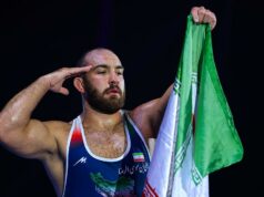 Em tempos de guerra no Irã, Amir Hossein Zare inspira otimismo com o ouro do wrestling Em tempos de guerra no Irã, Amir Hossein Zare inspira otimismo com o ouro do wrestling
