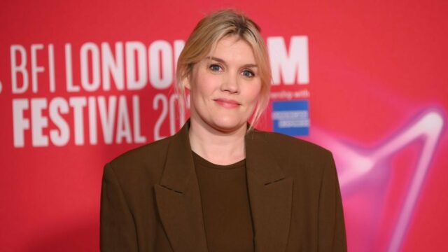 Margot Robbie incluindo 