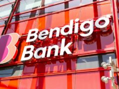 Empregos serão impactados no Bendigo Bank conforme sinalizadas ‘mudanças na força de trabalho’ O Bendigo Bank fechará 10 agências em três estados, deixando cinco comunidades regionais sem quaisquer serviços financeiros.