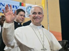 Enormes multidões saúdam o Papa Leão nos Camarões, 20 anos após a viagem de divulgação Enormes multidões saúdam o Papa Leão nos Camarões, 20 anos após a viagem de divulgação