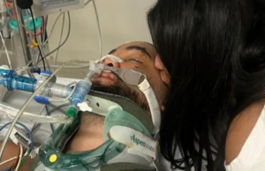 Esposa de coração partido fala depois que pai de quatro filhos em Melbourne falou mal Pai de quatro filhos, Rayden está em coma induzido depois de ser atropelado por um motorista do lado de fora de sua casa em Clyde North.