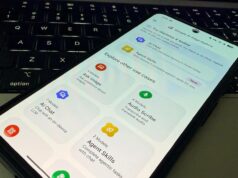 Esqueça Gemini e Claude, esta é a ferramenta de IA gratuita e revolucionária que você precisa experimentar no Google Pixel Tela exibindo uma interface de desktop do Android com um Google Pixel próximo a ele e alguns mascotes do Android em segundo plano