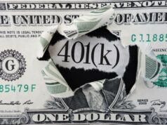 Está pensando em sacar seu 401 (k) para pagar o IRS? Leia isto primeiro Sinalização para o edifício fiscal do IRS em Washington DC