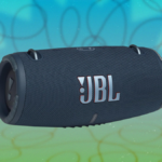 Este alto-falante JBL portátil e à prova d'água custa US $ 200 agora