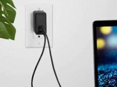 Este carregador USB de porta dupla de 100 W é bom demais para deixar passar melhores itens essenciais para comprar