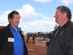 Este especialista em máquinas economiza dinheiro aos produtores de grãos. Mas isso é suficiente? Este especialista em máquinas economiza dinheiro aos produtores de grãos. Mas isso é suficiente?