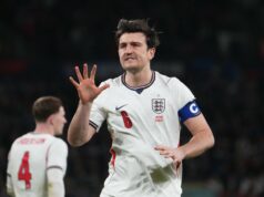 ‘Estou desesperado para ir’: estrela do Man Utd prevê que a Copa do Mundo de 2026 será a ‘última’ para seu país 'Estou desesperado para ir': estrela do Man Utd prevê que a Copa do Mundo de 2026 será a 'última' para seu país