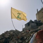Estratégia de 'escudo humano' do Hezbollah por trás de emboscada no Líbano e detonação de bomba - Macron atraído