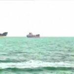 Estreito de Ormuz voltou a fechar após navios dispararem contra