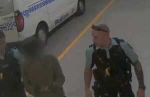 Estuprador de gangue detido após cinco dias de caçada humana em Sydney Michael Angok foi detido esta tarde em Seven Hills, na zona oeste de Sydney.