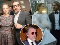 Ethan Hawke discute o casamento da filha Maya pela primeira vez em entrevista emocionante Ethan Hawke discute o casamento da filha Maya pela primeira vez em entrevista emocionante