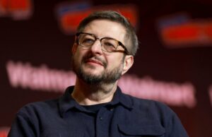 Eugene Mirman, ator de ‘Flight of the Conchords’ e ‘Bob’s Burgers’, envolvido em Fiery Car Crash em New Hampshire Lindsey Buckingham (Getty Images)